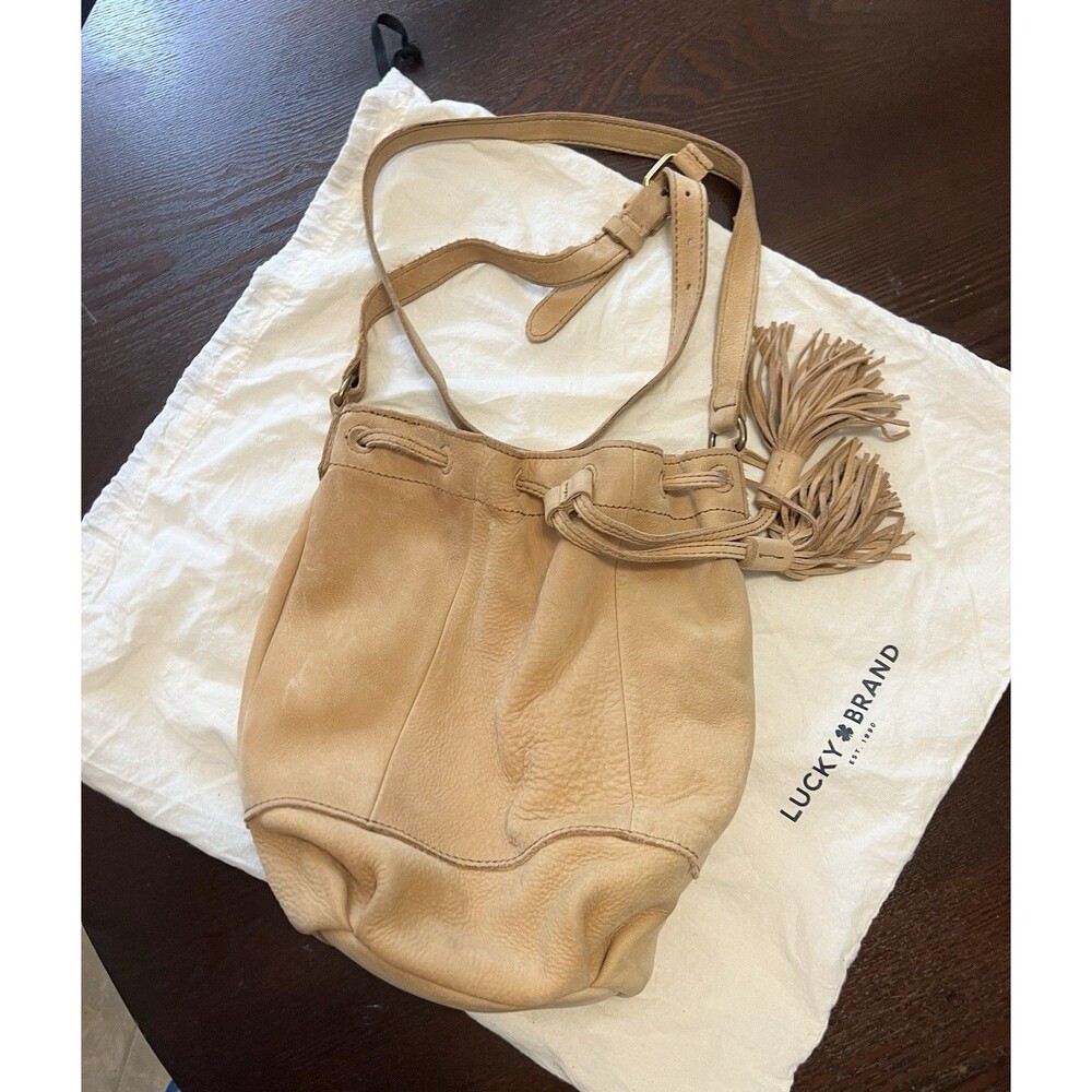 Lucky Brand Suede Hobo Bag Women's Drawstring Fringe Lt Brown Tan Western Boho